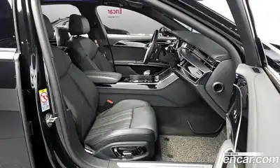 Audi A8 2021 3.0 гидро в Москве № 1195101, миниатюра 12