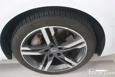 Audi A4 2021 2.0 гидро в Москве № 1195624, миниатюра 5