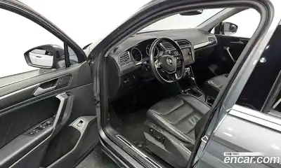 Volkswagen Tiguan 2019 2.0 гидро в Москве № 1197956, миниатюра 11