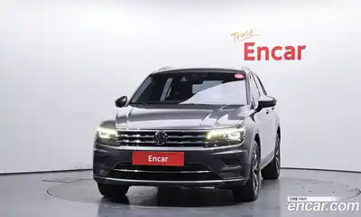 Volkswagen Tiguan 2019 2.0 гидро в Москве № 1197956, миниатюра 3