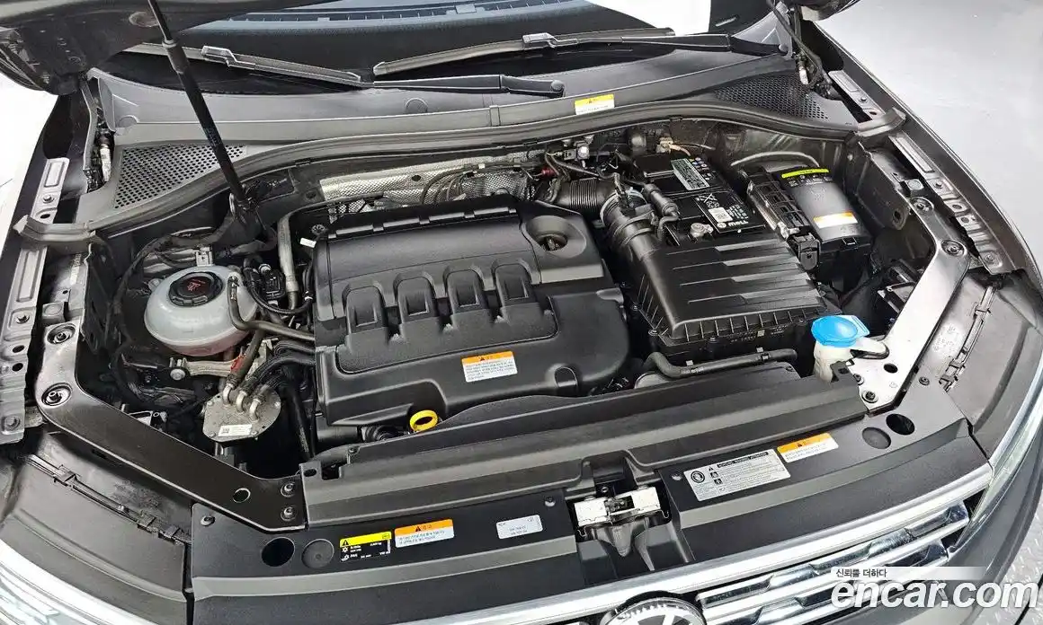 Volkswagen Tiguan 2019 2.0 гидро в Москве № 1197956, фото 6