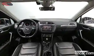 Volkswagen Tiguan 2019 2.0 гидро в Москве № 1197956, миниатюра 7