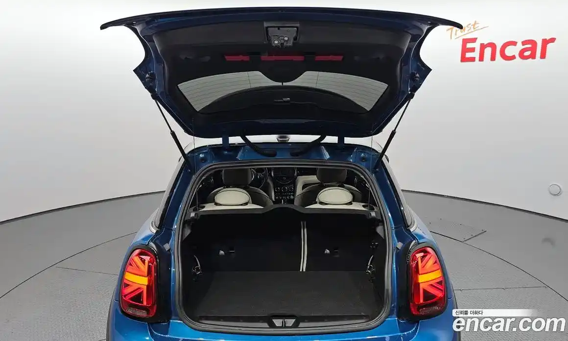 Mini Cooper 2023 2.0 гидро в Москве № 221552, фото 20