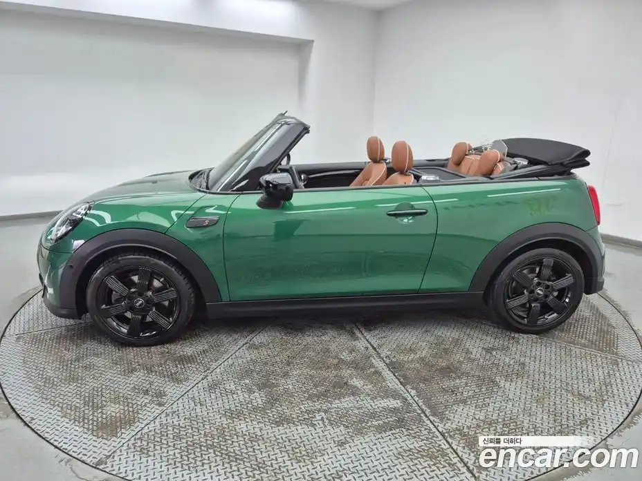 Mini Cooper Convertible 2021 2.0 гидро в Москве № 1014083, фото 5