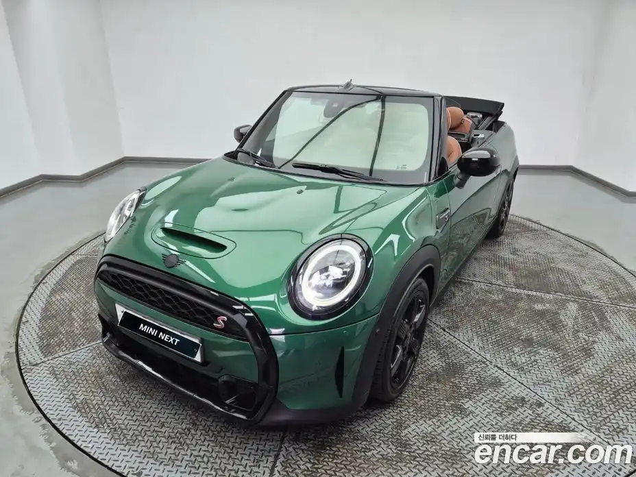 Mini Cooper Convertible 2021 2.0 гидро в Москве № 1014083, фото 6