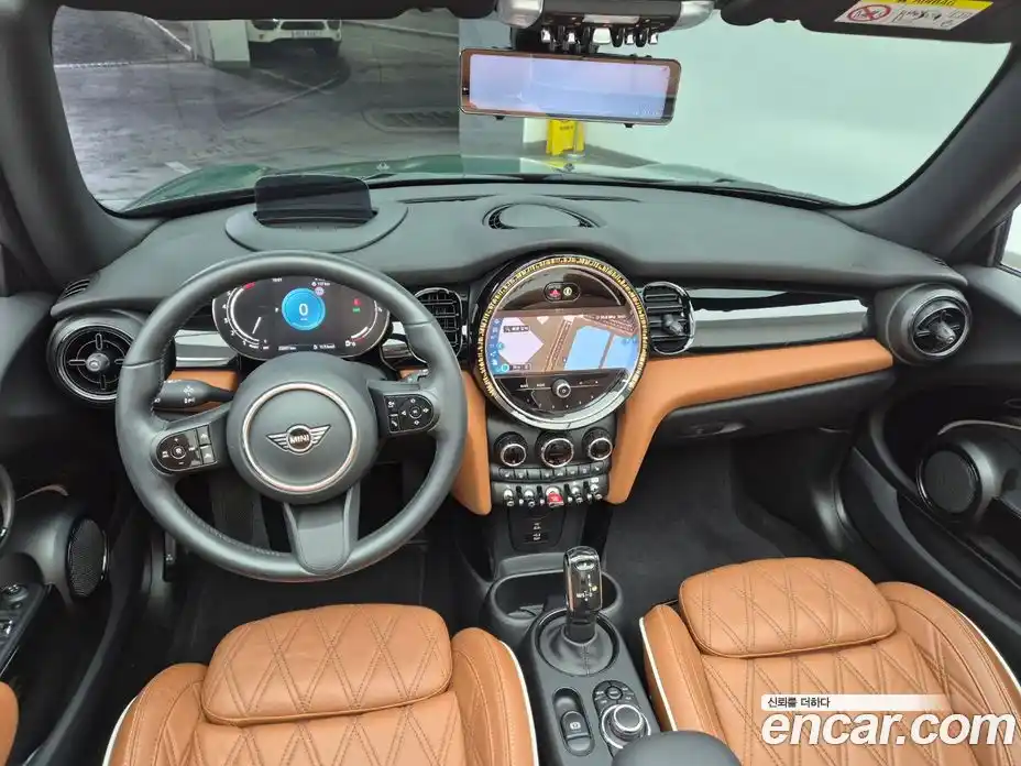 Mini Cooper Convertible 2021 2.0 гидро в Москве № 1014083, фото 10
