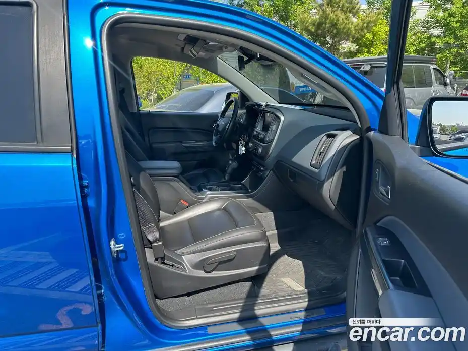 Chevrolet Colorado 2021 3.6 гидро в Москве № 105926, фото 19