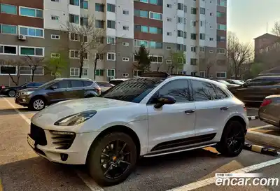 Porsche Macan, 2014