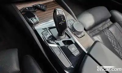 BMW 5-Series 2017 2.0 гидро в Москве № 1190214, миниатюра 9