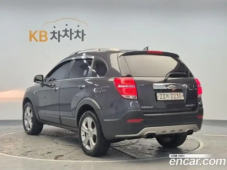 Chevrolet Captiva 2015 2.0 Автомат в Москве № 1190265, фото 4