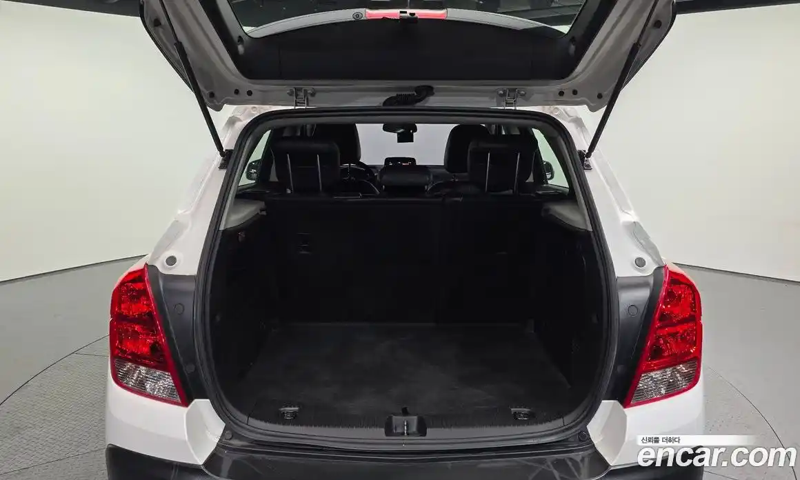 Chevrolet Trax 2015 1.6 Автомат в Москве № 1190295, фото 20