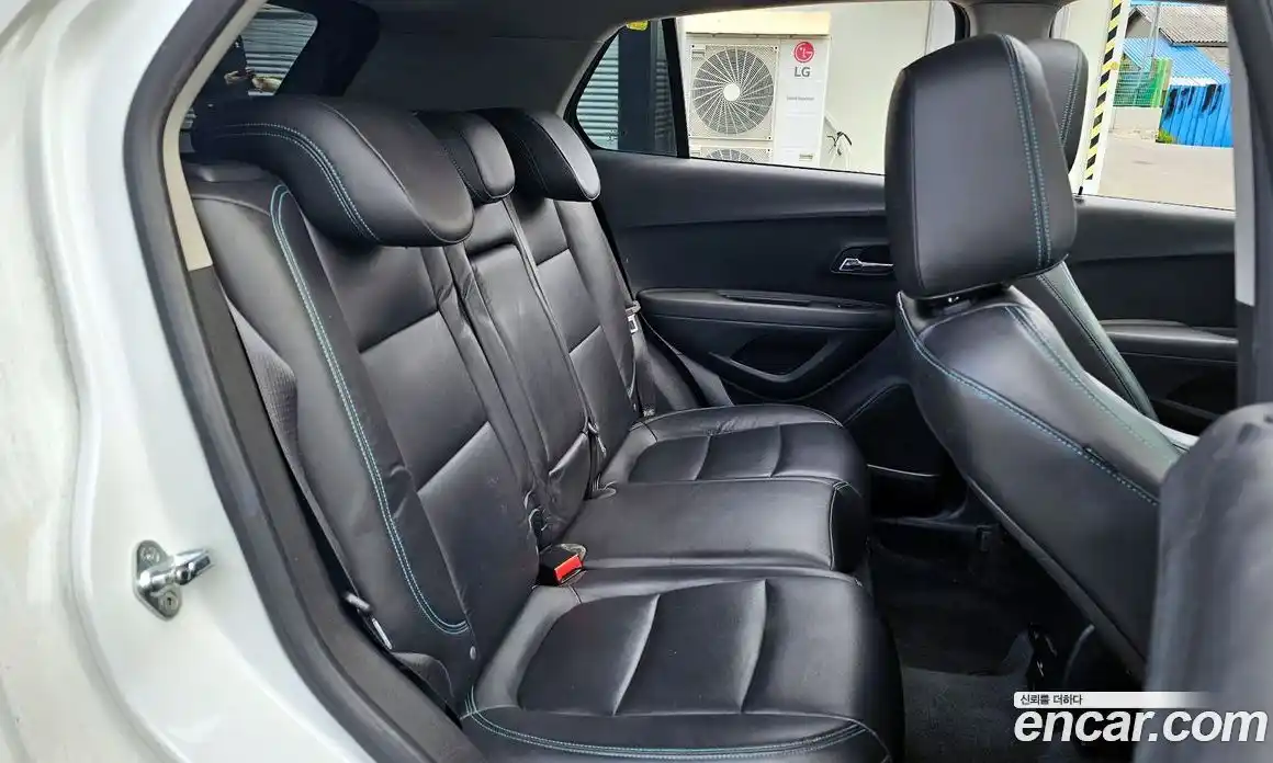 Chevrolet Trax 2014 1.4 Автомат в Москве № 1190296, фото 12