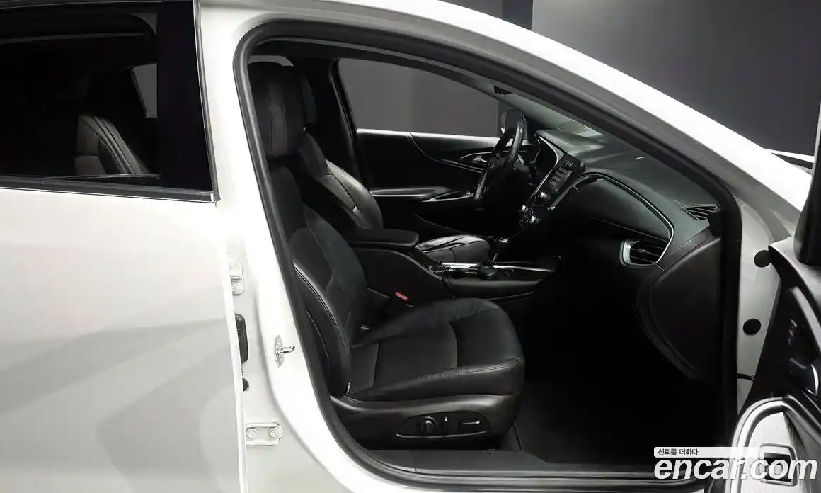 Chevrolet Malibu 2016 1.5 Автомат в Москве № 1190317, фото 10