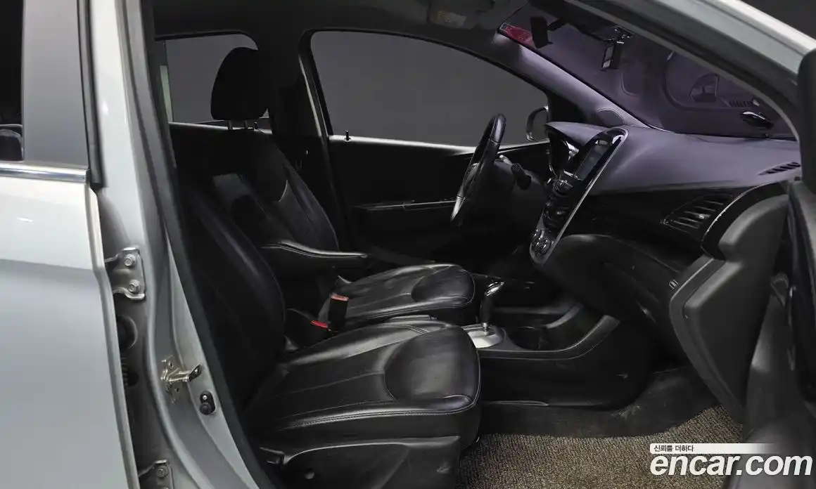 Chevrolet Spark 2016 1.0 Автомат в Москве № 1190320, фото 11