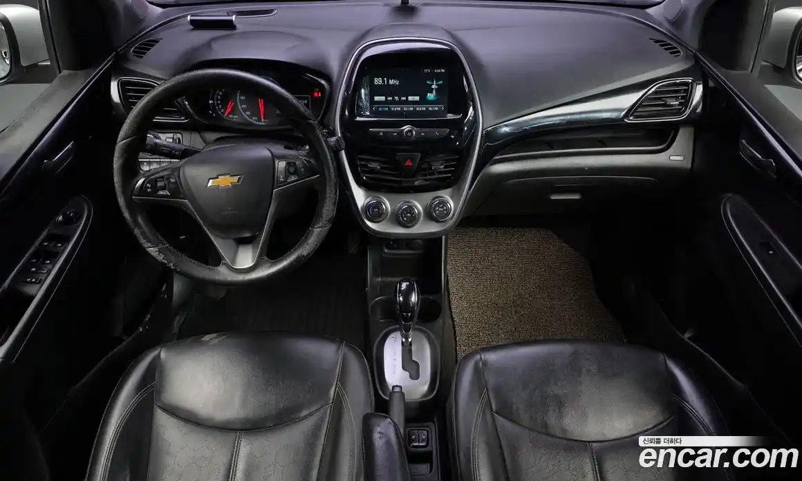 Chevrolet Spark 2016 1.0 Автомат в Москве № 1190320, фото 7