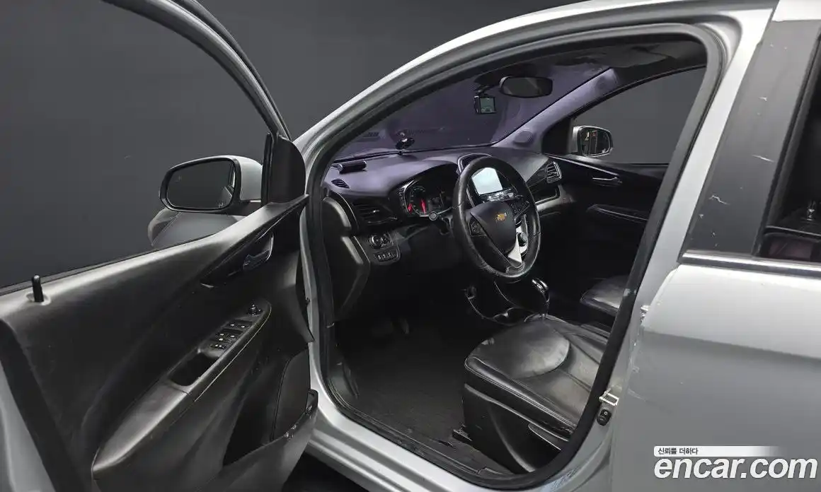 Chevrolet Spark 2016 1.0 Автомат в Москве № 1190320, фото 10