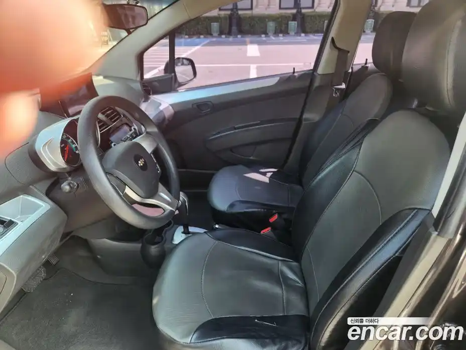 Chevrolet Spark 2015 1.0 Автомат в Москве № 1190476, фото 16