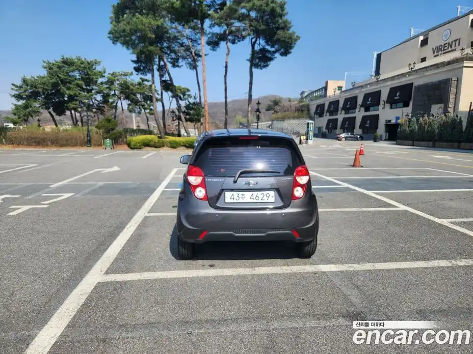 Chevrolet Spark 2015 1.0 Автомат в Москве № 1190476, фото 3