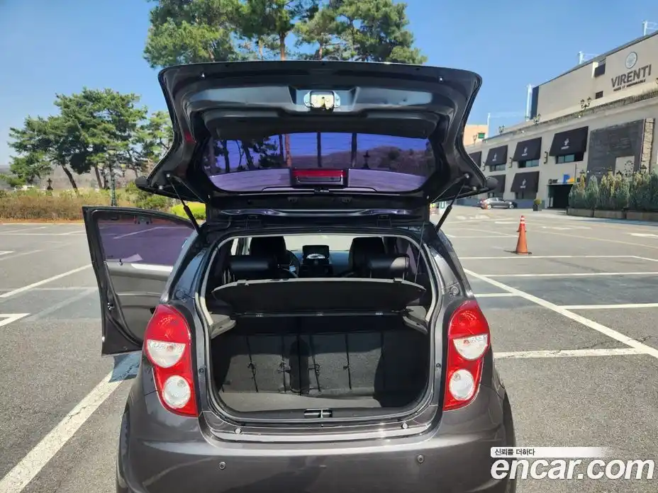 Chevrolet Spark 2015 1.0 Автомат в Москве № 1190476, фото 7