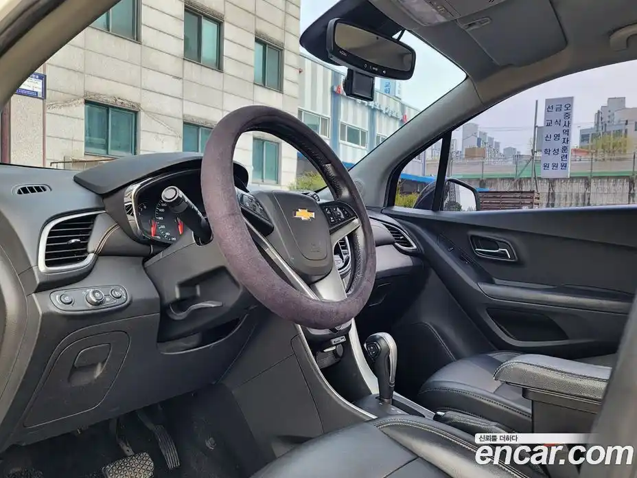 Chevrolet Trax 2018 1.4 Автомат в Москве № 1190566, фото 13