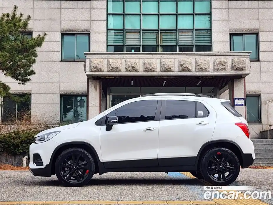 Chevrolet Trax 2018 1.4 Автомат в Москве № 1190566, фото 19