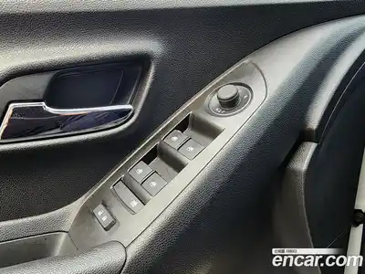 Chevrolet Trax 2018 1.4 Автомат в Москве № 1190566, миниатюра 10