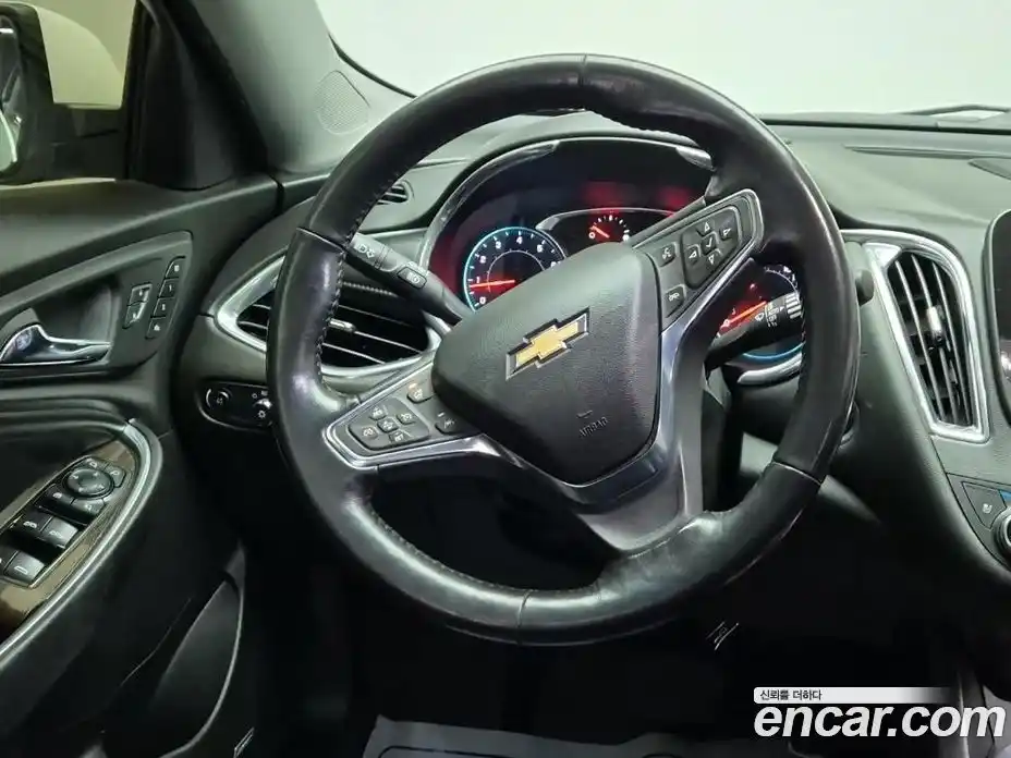 Chevrolet Malibu 2017 2.0 Автомат в Москве № 1190579, фото 11