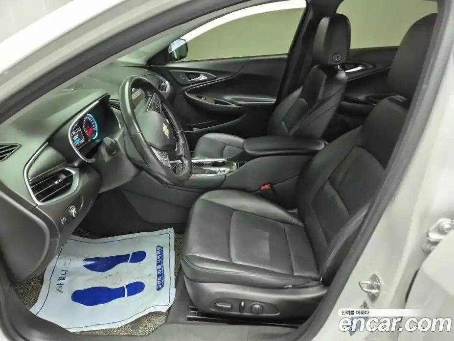 Chevrolet Malibu 2017 2.0 Автомат в Москве № 1190579, фото 8