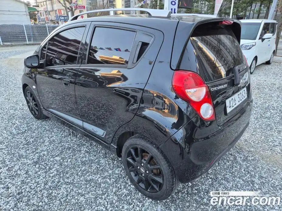 Chevrolet Spark 2015 1.0 Автомат в Москве № 1190613, фото 4