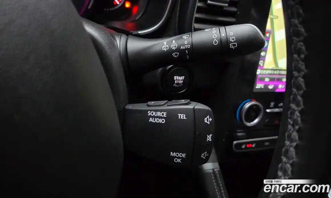 Renault QM6 2018 2.0 гидро в Москве № 1190812, фото 18