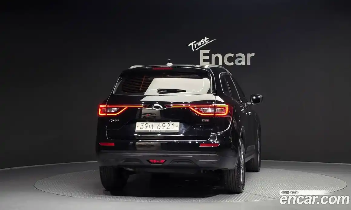 Renault QM6 2018 2.0 гидро в Москве № 1190812, фото 4