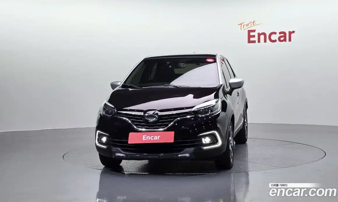 Renault QM3 2017 1.5 гидро в Москве № 1190839, фото 3