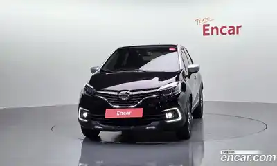Renault QM3 2017 1.5 гидро в Москве № 1190839, миниатюра 3