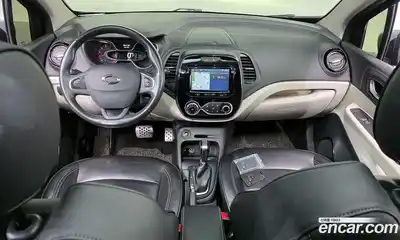 Renault QM3 2017 1.5 гидро в Москве № 1190839, миниатюра 7