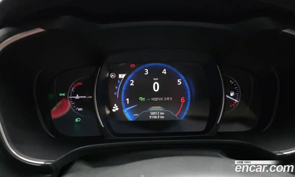 Renault QM6 2022 2.0 гидро в Москве № 1190909, фото 8