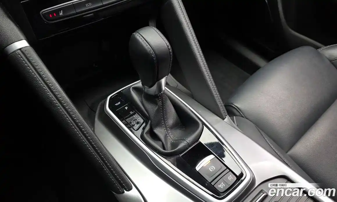 Renault QM6 2022 2.0 гидро в Москве № 1190909, фото 9