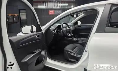 Renault XM3 2023 1.6 гидро в Москве № 1190924, миниатюра 11