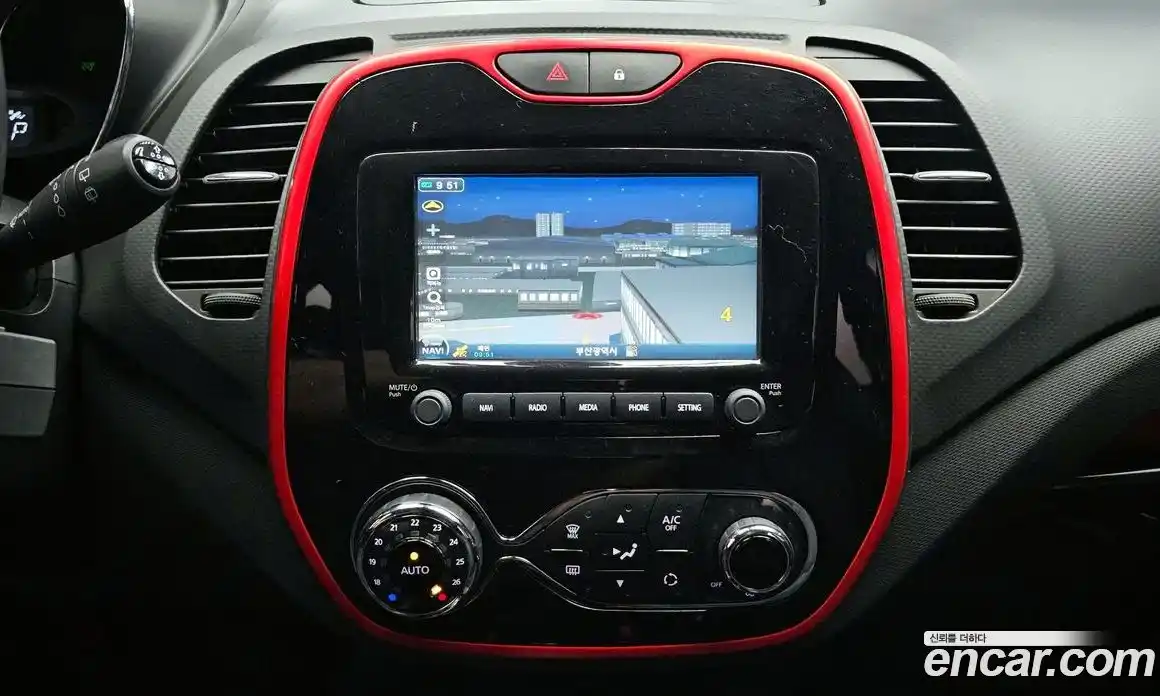 Renault QM3 2015 1.5 гидро в Москве № 1191130, фото 14