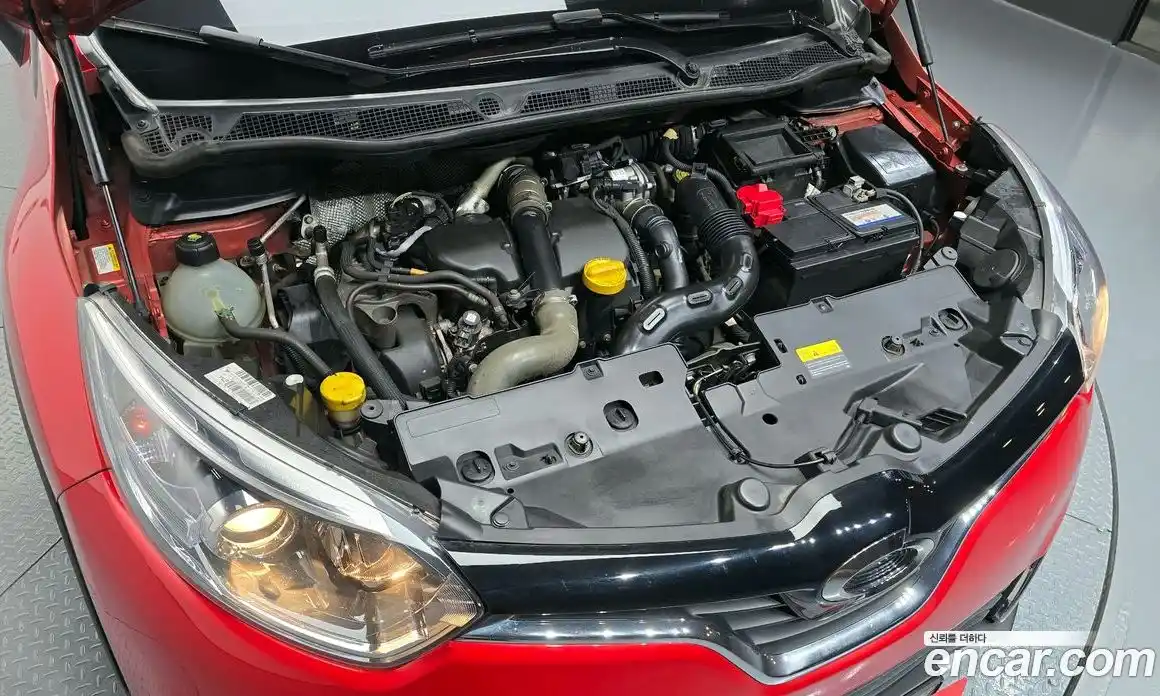 Renault QM3 2015 1.5 гидро в Москве № 1191130, фото 6