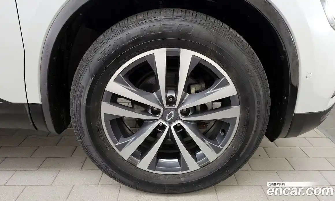 Renault QM6 2017 2.0 гидро в Москве № 1191239, фото 5