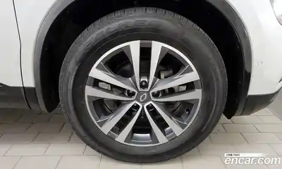 Renault QM6 2017 2.0 гидро в Москве № 1191239, миниатюра 5