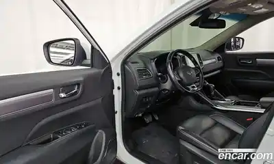 Renault QM6 2017 2.0 гидро в Москве № 1191239, миниатюра 10