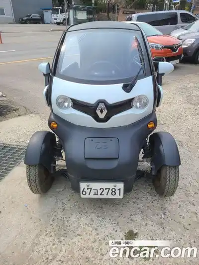 Renault Twizy 2018 0.1 гидро в Москве № 1191730, миниатюра 3