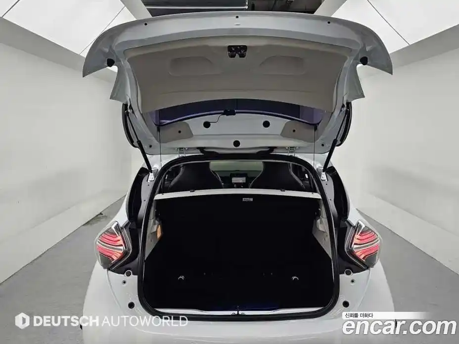 Renault Zoe 2021 гидро в Москве № 1191737, фото 19