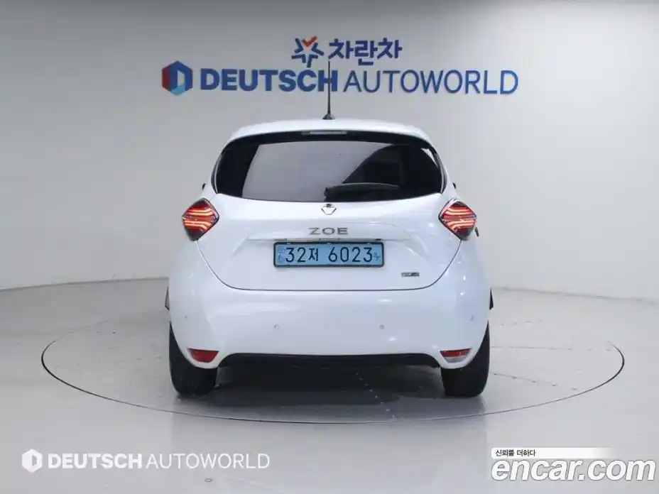 Renault Zoe 2021 гидро в Москве № 1191737, фото 4