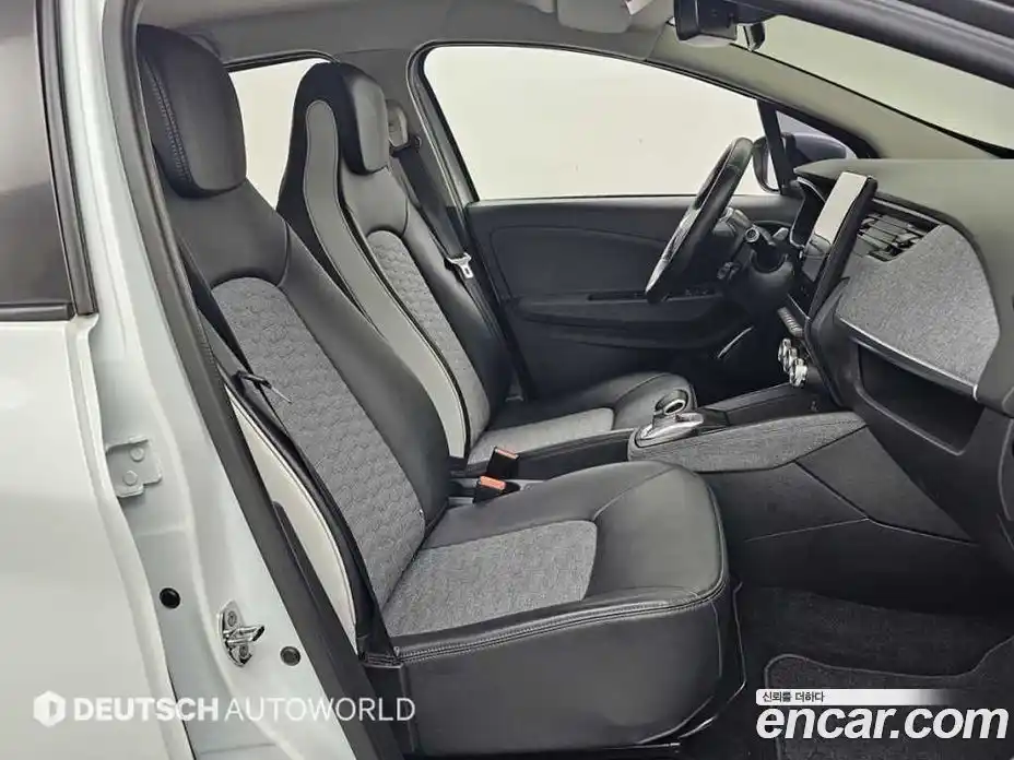 Renault Zoe 2021 гидро в Москве № 1191737, фото 10