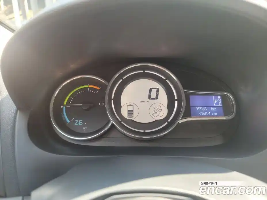Renault SM3 2019 0.1 гидро в Москве № 1191751, фото 8