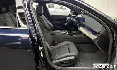 BMW 5-Series 2024 2.0 гидро в Москве № 1192166, миниатюра 11
