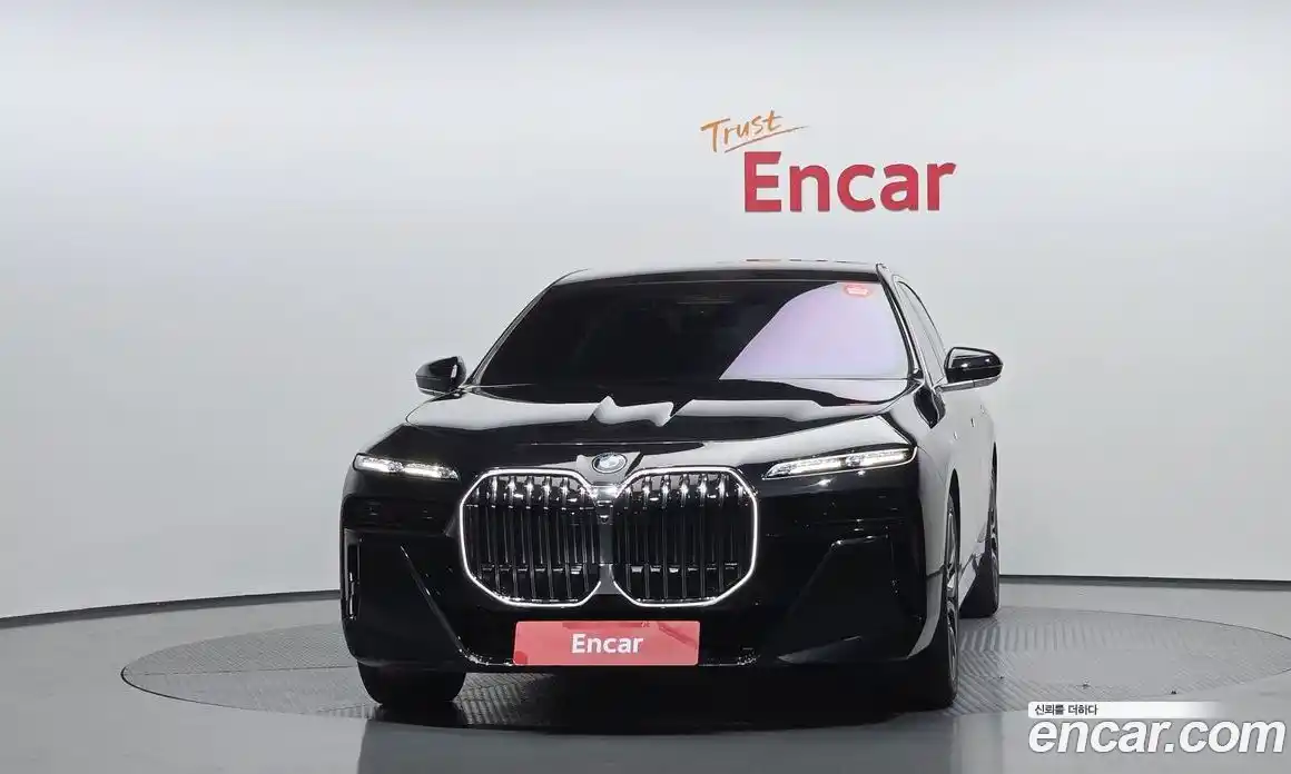 BMW 7-Series 2025 3.0 Автомат в Москве № 1192190, фото 3