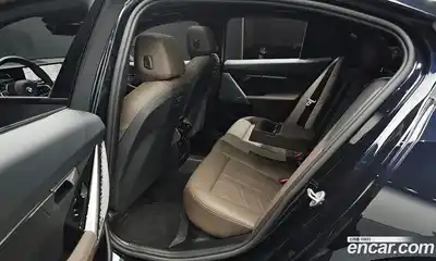 BMW 5-Series 2025 2.0 Автомат в Москве № 1192209, миниатюра 12